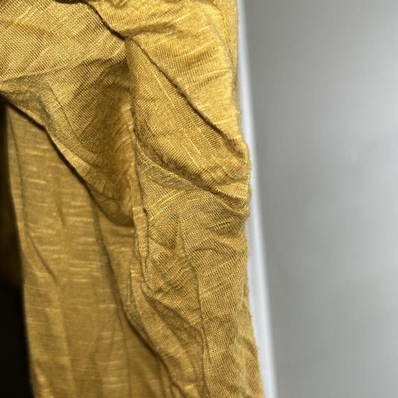 LuLaRoe top - Picture 6 of 6